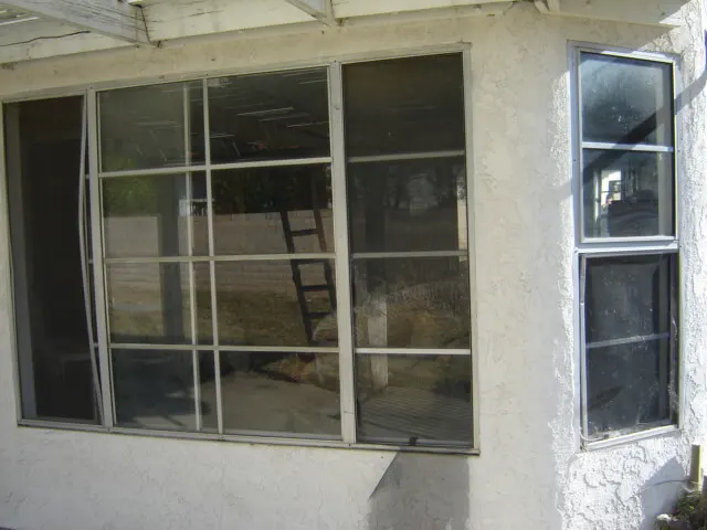 Custom Window Replacement in Riverside California - Ameristar Windows & Doors - Before Photo