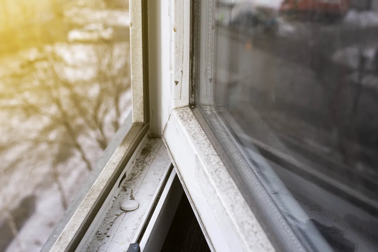 When to replace vinyl windows When to replace vinyl windows